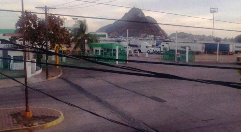 Hotel Atenas Mazatlán Esterno foto
